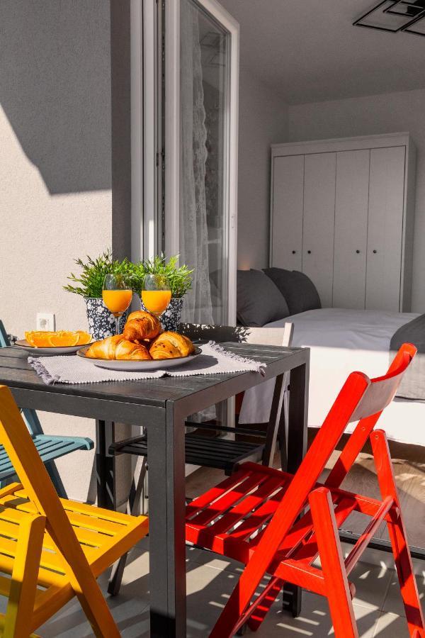 Sunny Island Apartment Трогир Екстериор снимка